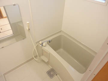 Ｌｕｍｉｅｒｅ桜森101　浴室