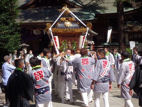 令和2年 神奈川県平塚市四之宮 前鳥神社例大祭 神輿宮出し