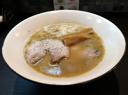 ｒａｍｅｎ ＲＰＧ・鶏豚魚介noodle