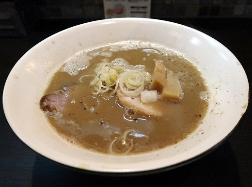 ｒａｍｅｎ ＲＰＧ・濃厚鶏豚noodle