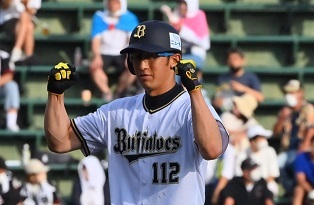 背番号112の石岡諒太選手
